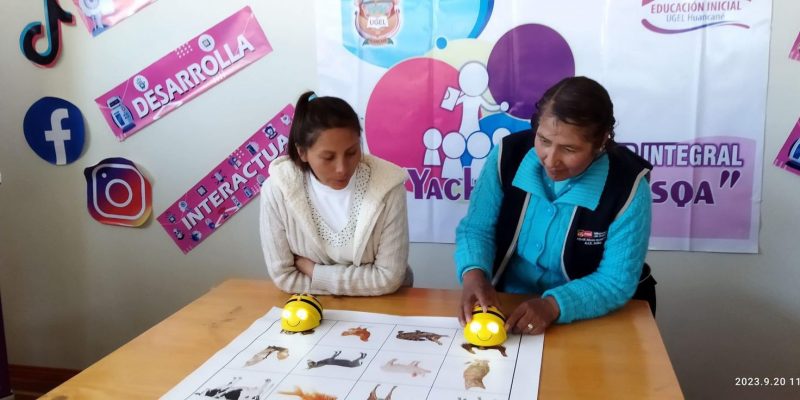 Taller pensamiento computacional y uso del Beeboth como recurso didáctico  – CRAEI Itinerante Yachaspa Kusisqa